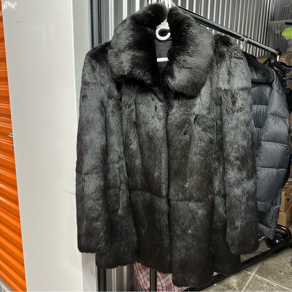 Beautiful rabbit fur coat size 42 - Picture 1 of 5
